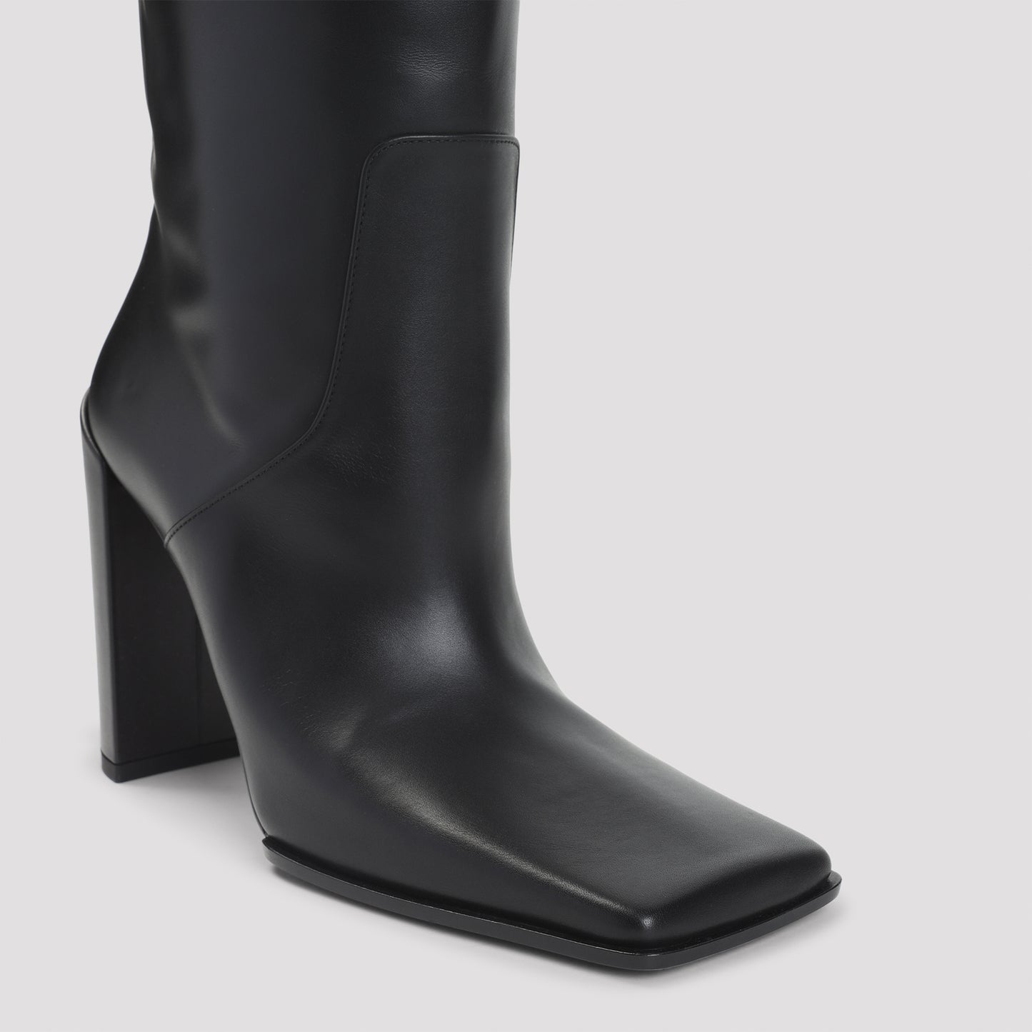 Alaïa 90 Knee Boots Women ALAIA
