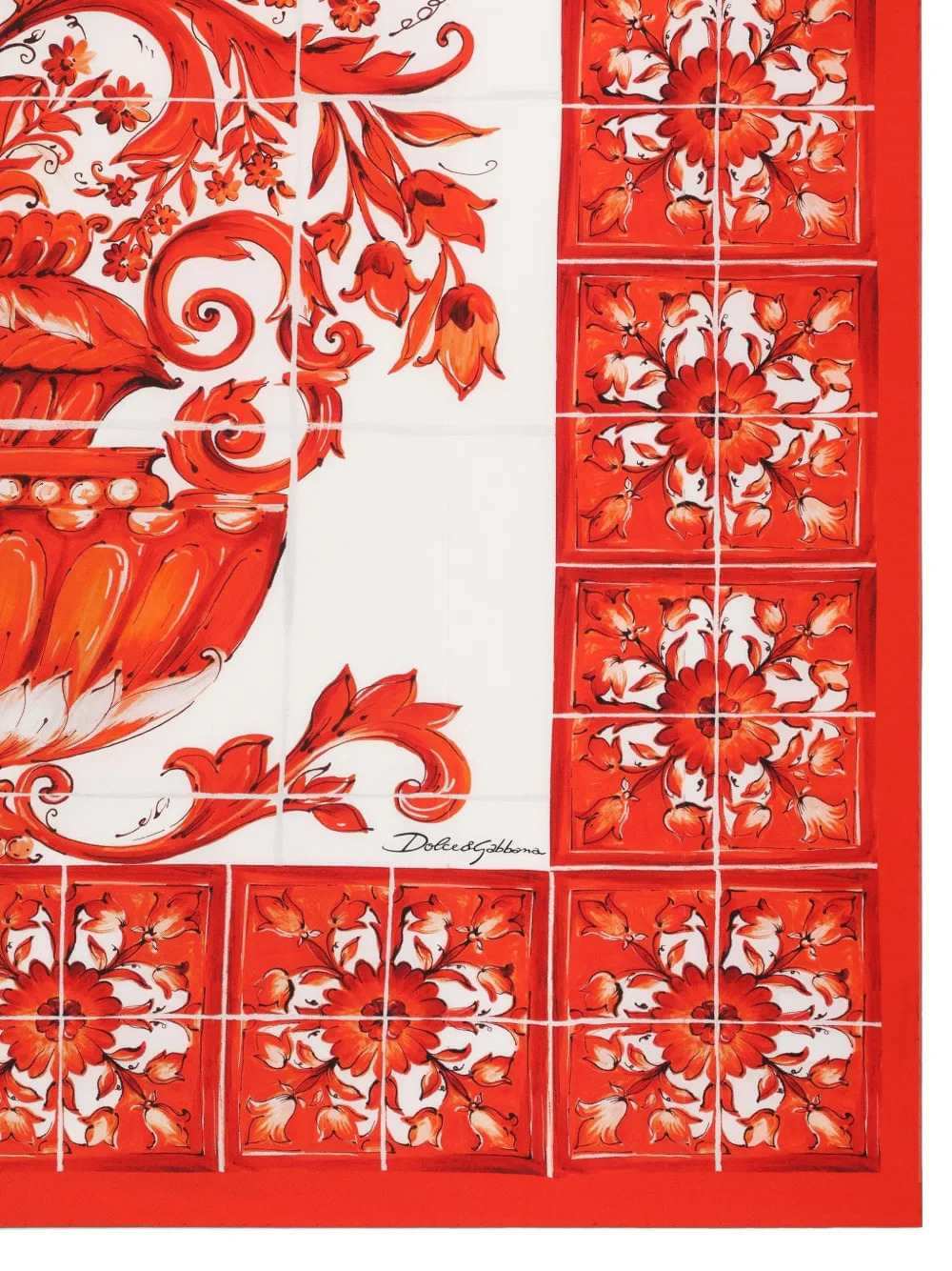 Dolce & Gabbana Women Silk Twill Scarf With Majolica Print, 90 X 90 Cm DOLCE & GABBANA