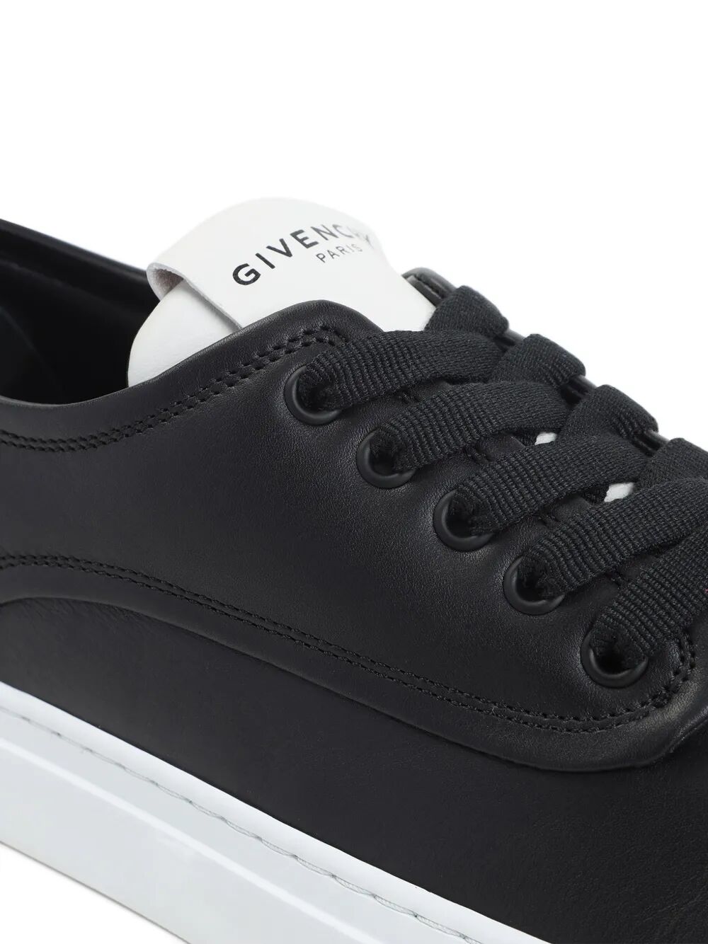 Givenchy Men New City Leather Low Sneakers GIVENCHY