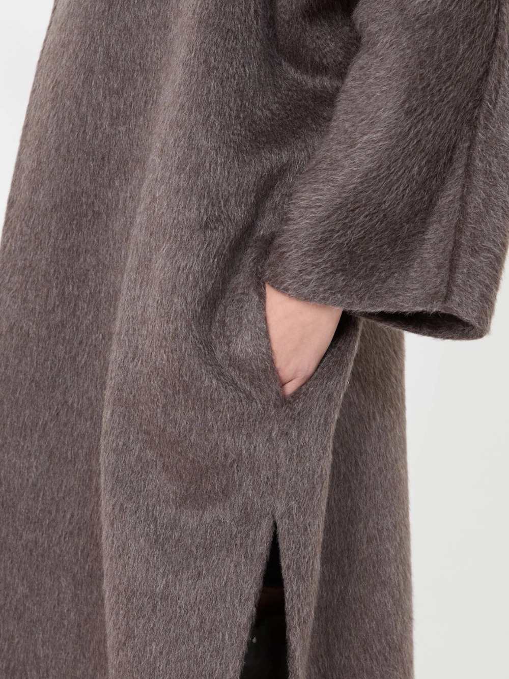 Max Mara Women Oversized Camel Hair And Mohair Coat MAX MARA