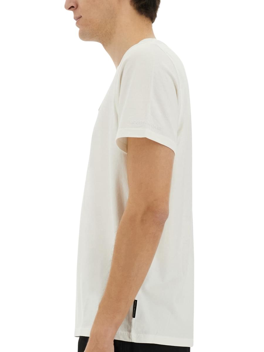 Moose Knuckles Men T-Shirt "Duluth" MOOSE KNUCKLES