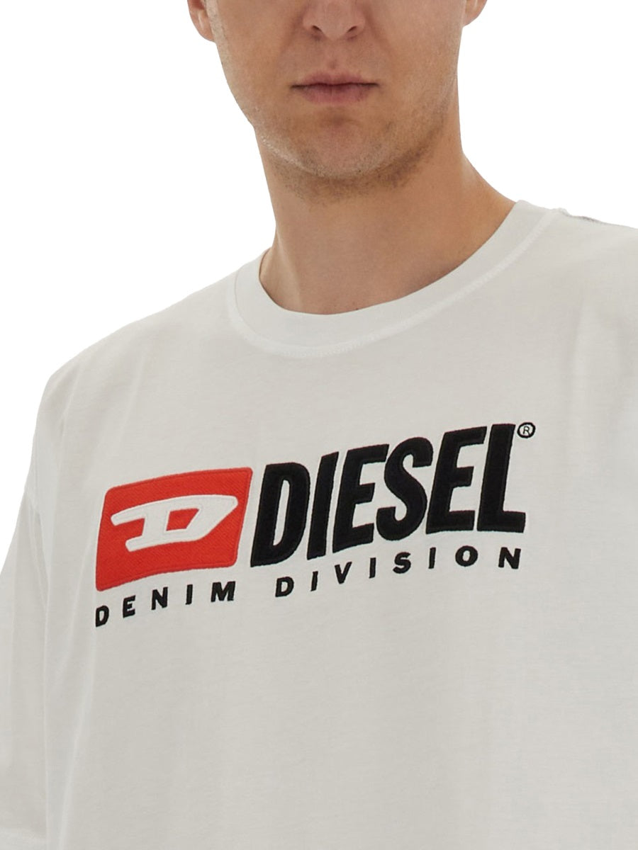 Diesel Men T-Shirt "T-Boxt-Div" DIESEL