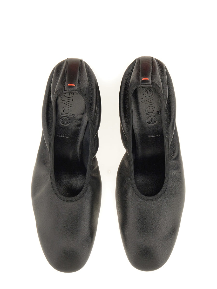 Aeyde Women Pump "Gemma" AEYDE