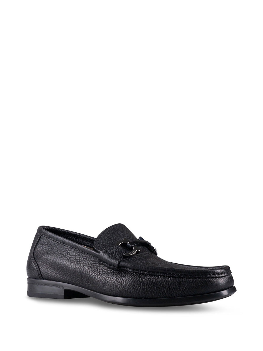 Ferragamo Men Grained Leather Gancini Loafers FERRAGAMO