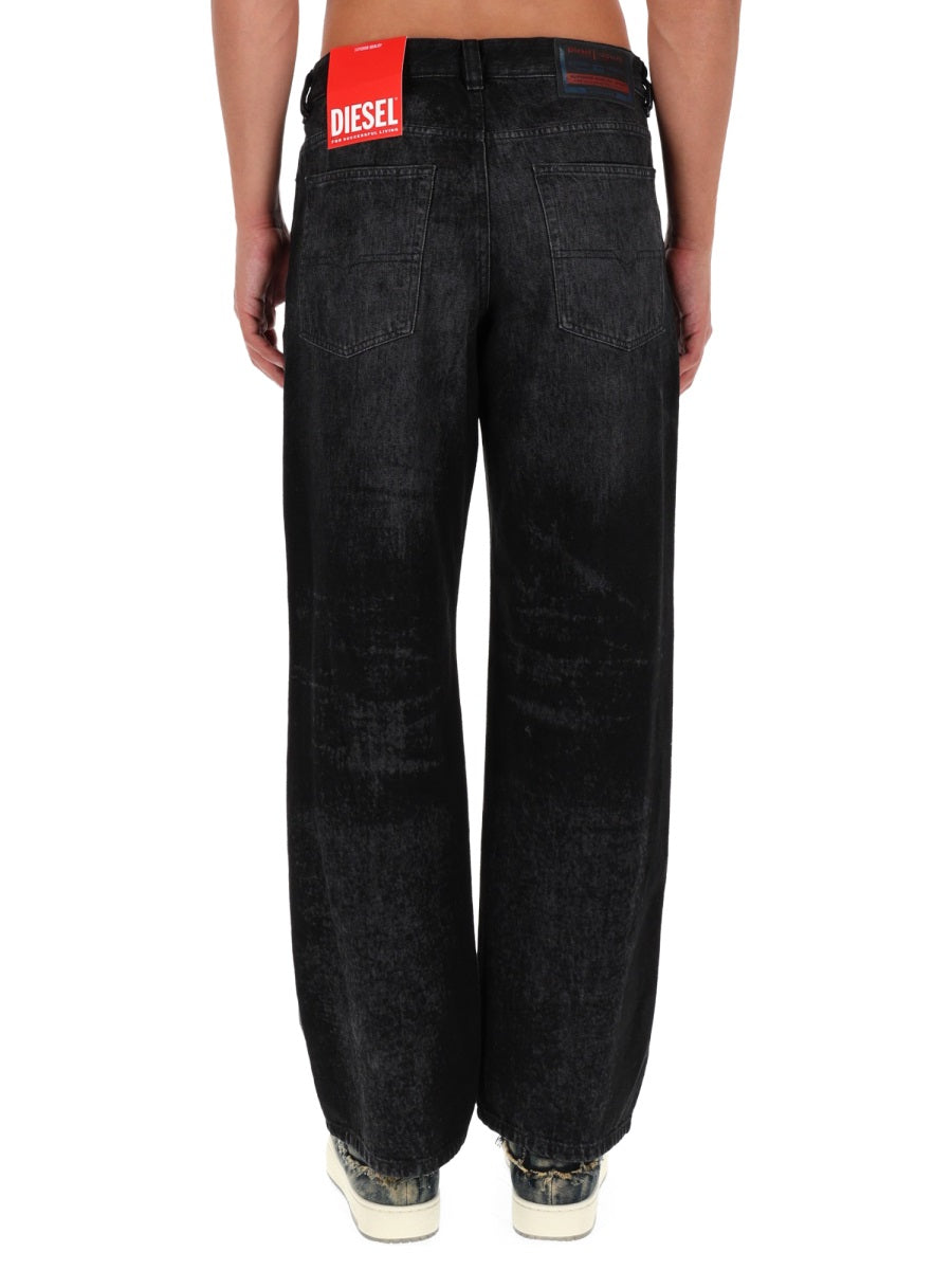 Diesel Men "2001 D-Macro-Fsh" Jeans DIESEL