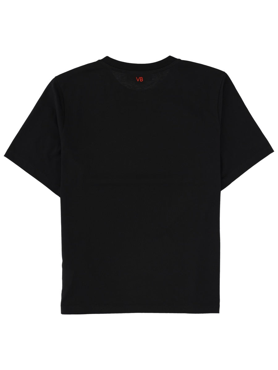 Victoria Beckham Women "Who The F*** Is Victoria Beckham" T-Shirt. VICTORIA BECKHAM