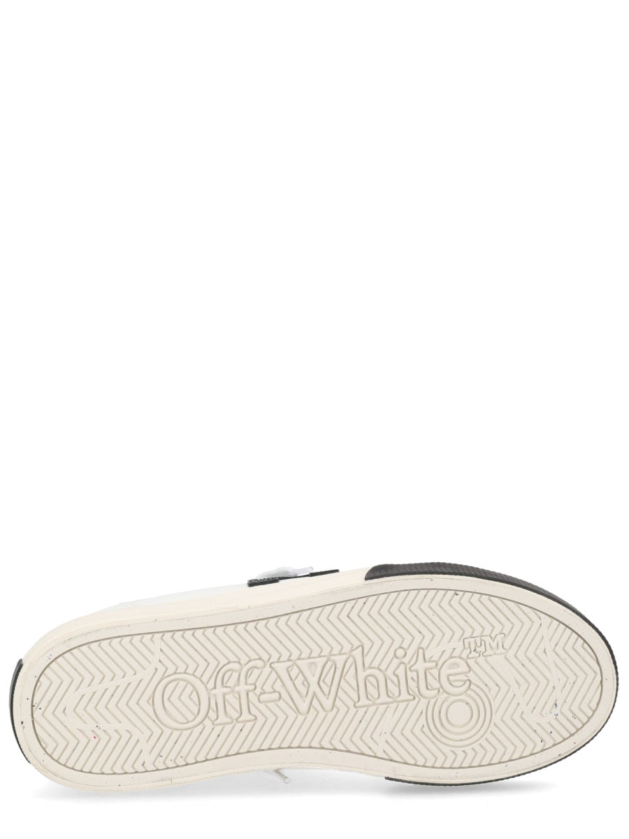 Off-White Men Sneaker "Vulc Low" OFF-WHITE