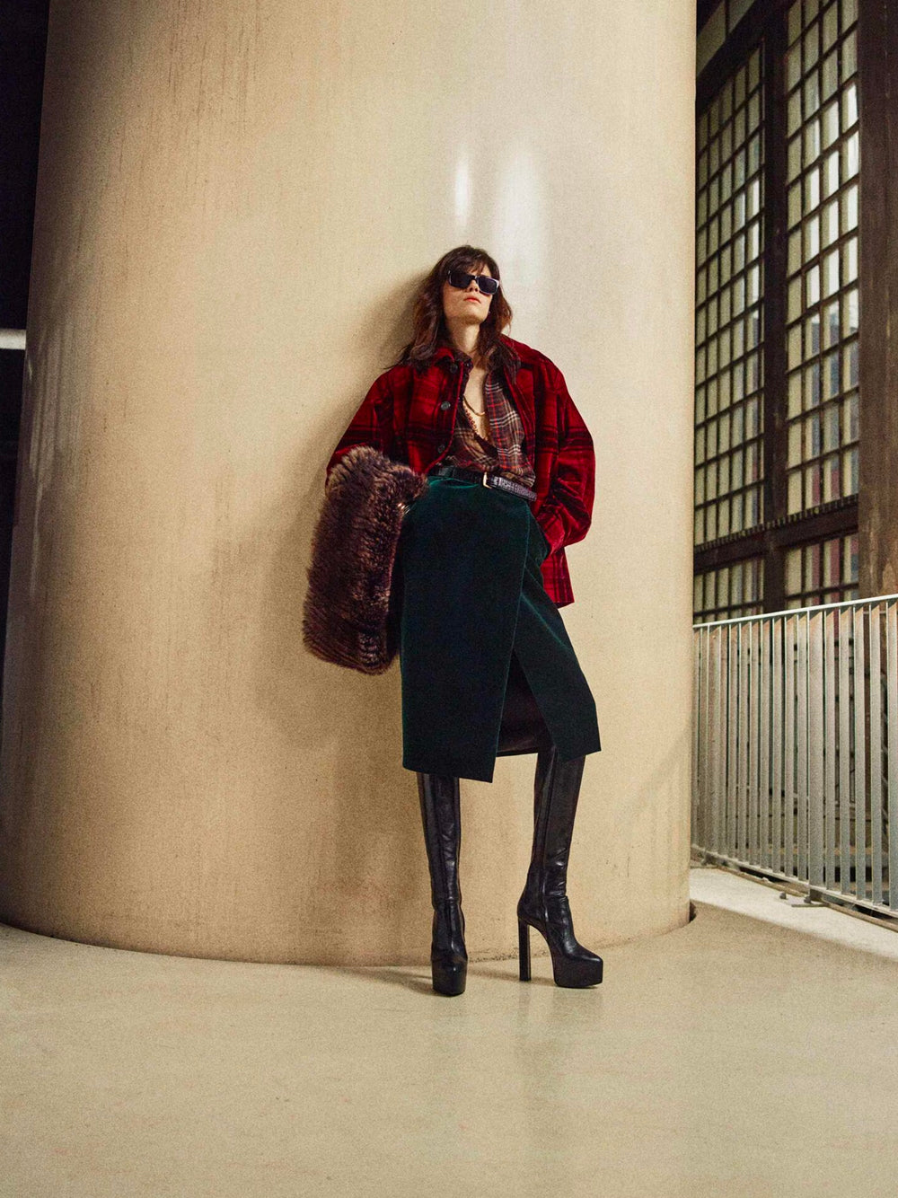 Saint Laurent Women Gonna Midi A Incrocio In Velluto Di Cotone
