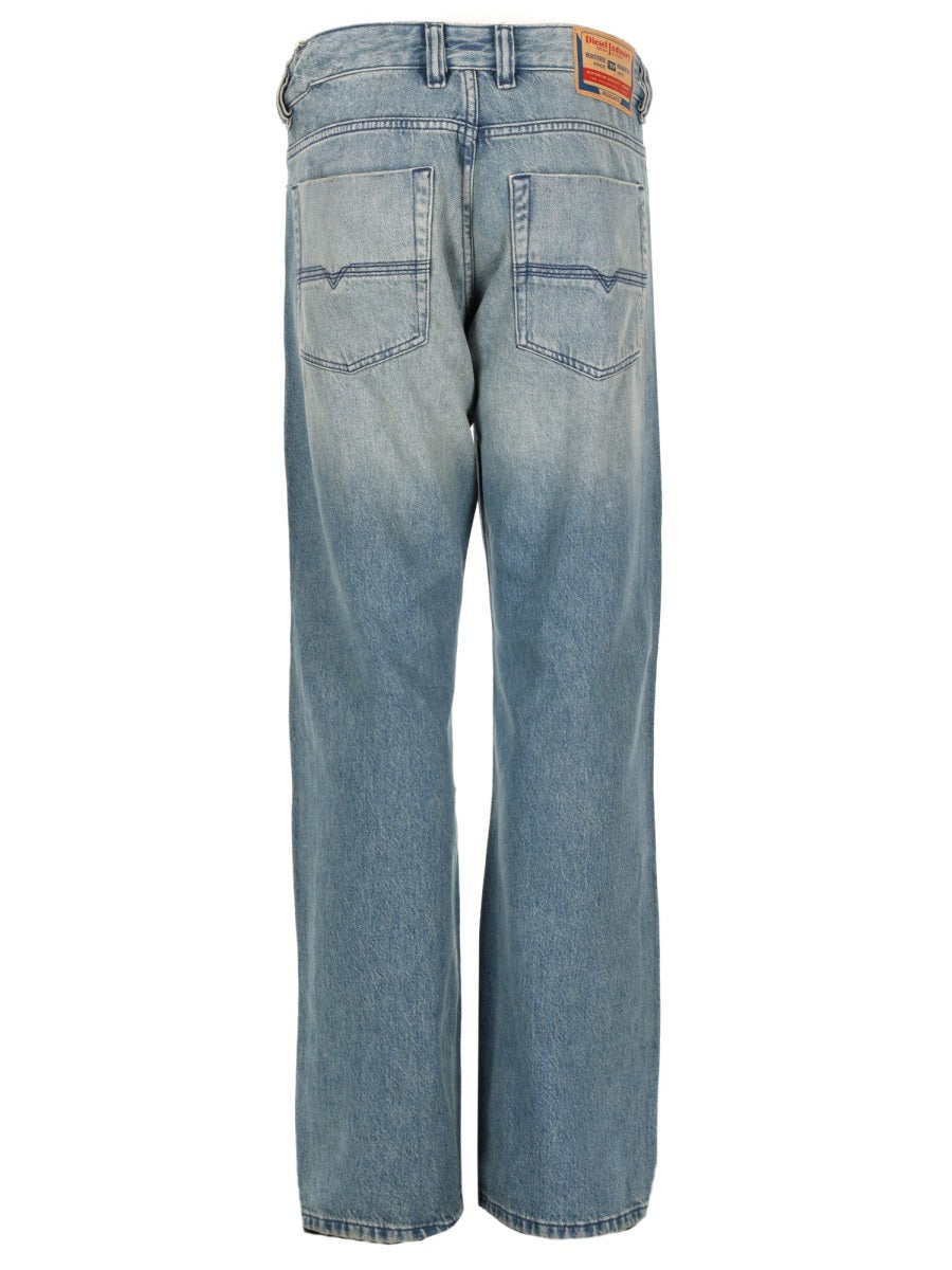 Diesel Men Jeans "1980 D-Eeper"