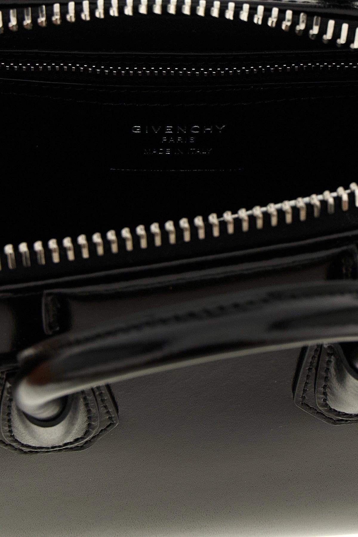 Givenchy Women 'Antigona' Mini Handbag GIVENCHY