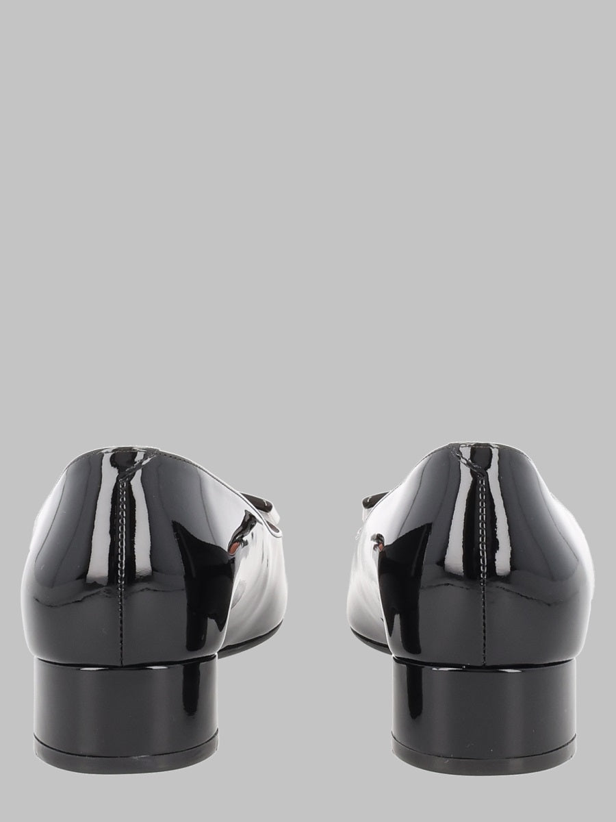 Roger Vivier Women Ballerina "U Look" In Vernice ROGER VIVIER