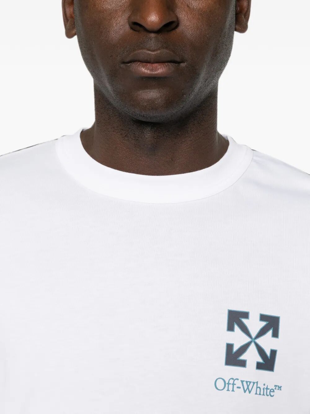 Off-White Men Small Arrow Regular Fit T-Shirt OFF-WHITE