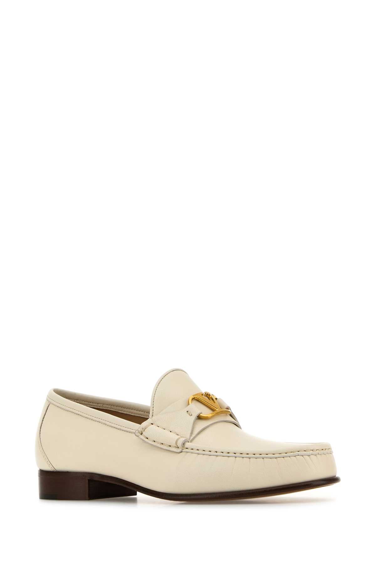 Valentino Garavani Men Ivory Leather Vlogo Signature Loafers VALENTINO GARAVANI