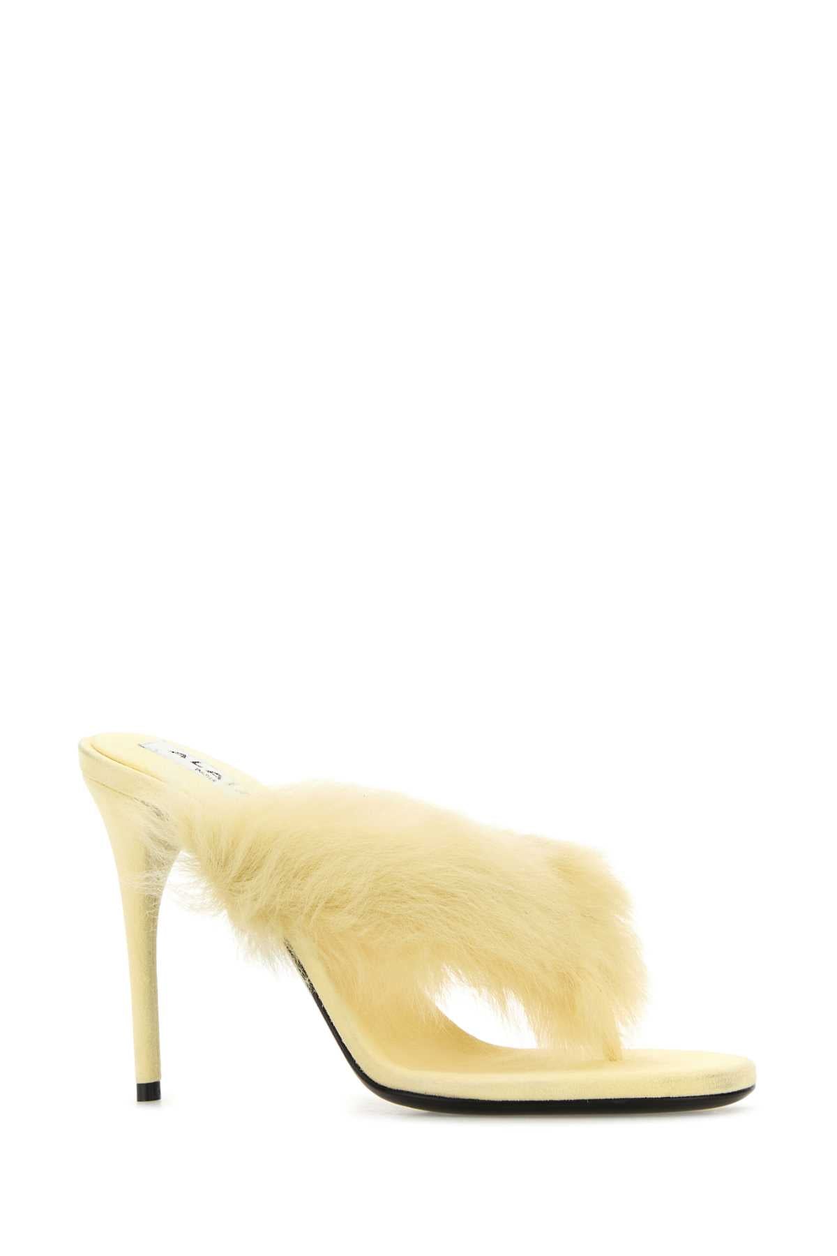 Alaia Women Pastel Yellow Leather Thong Mules