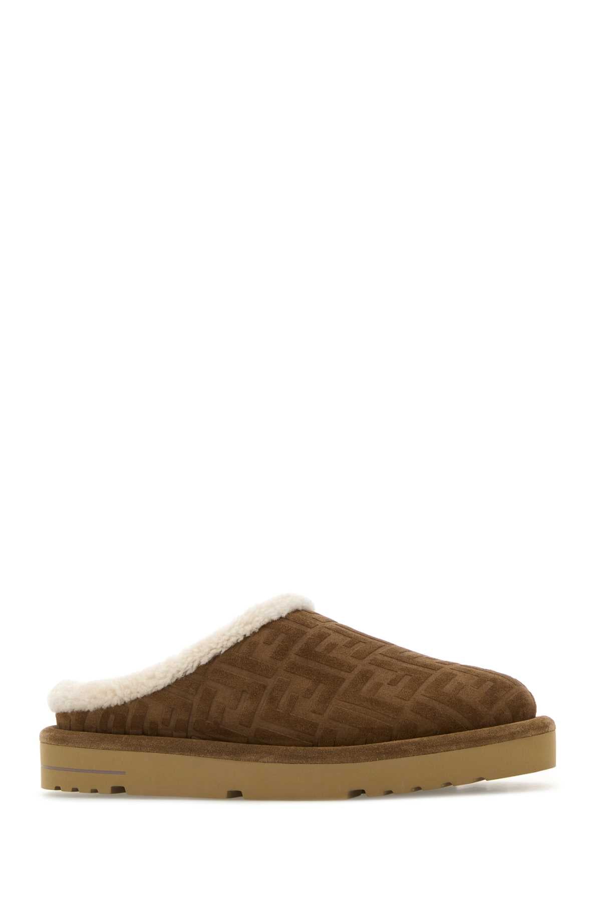 Fendi Men Brown Suede Slippers FENDI