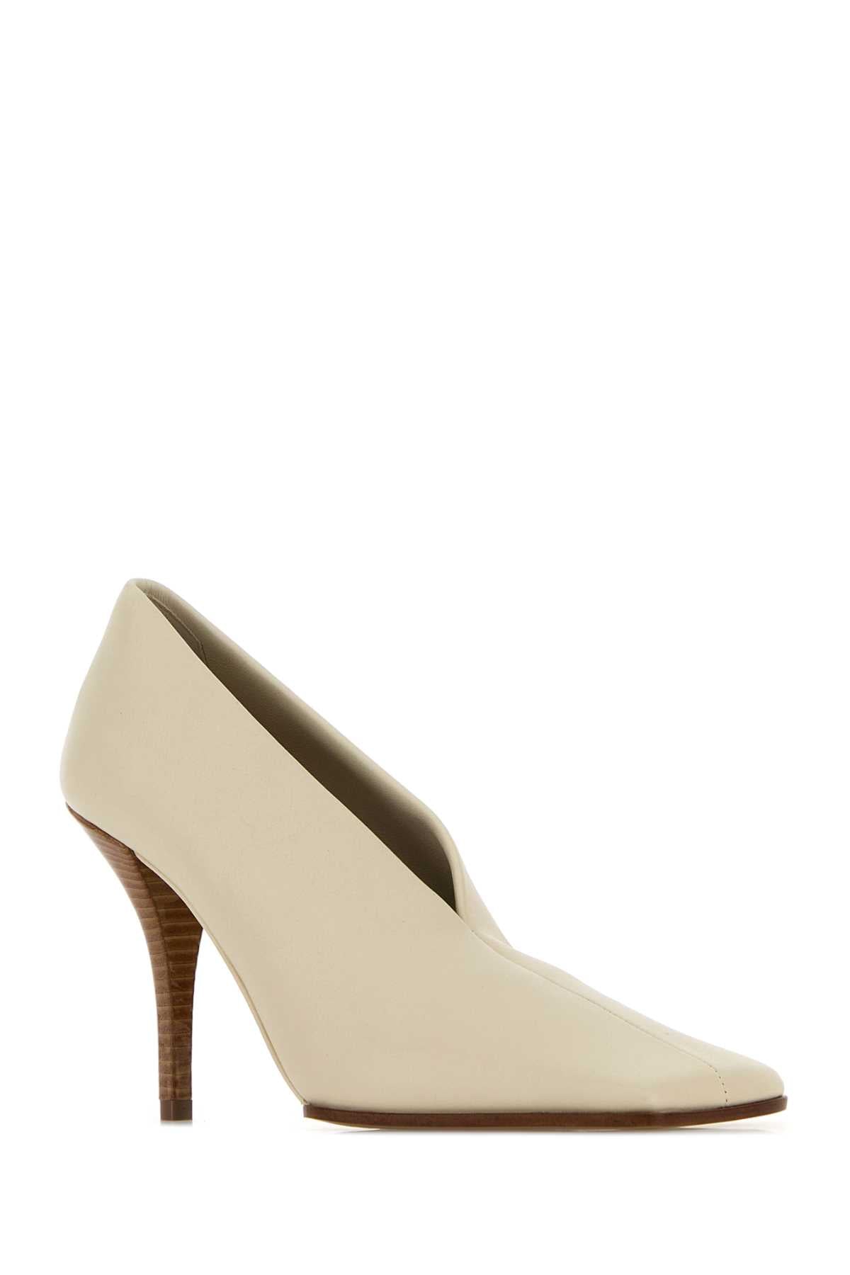 Alaia Women Ivory Leather Pumps ALAIA