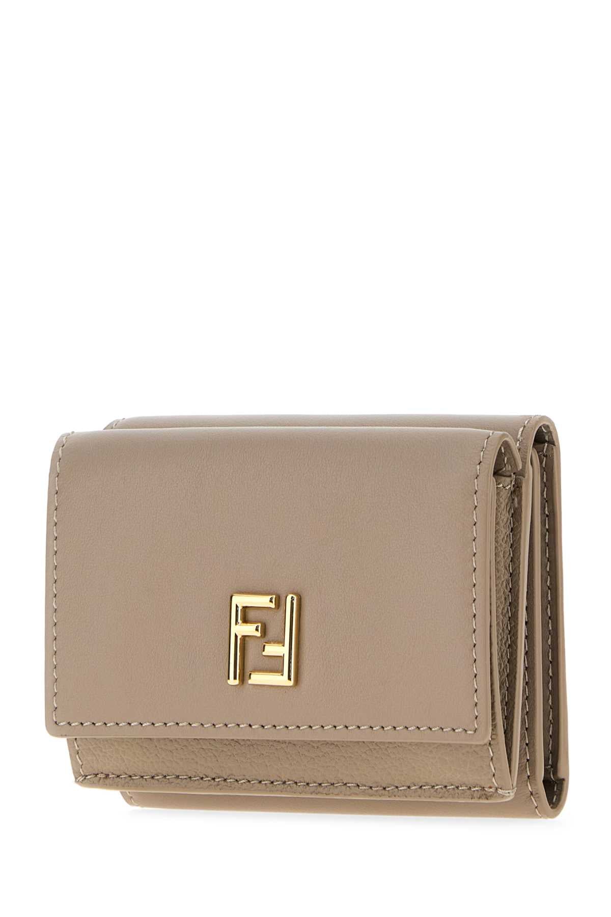 Fendi Women Dove Grey Leather Wallet FENDI