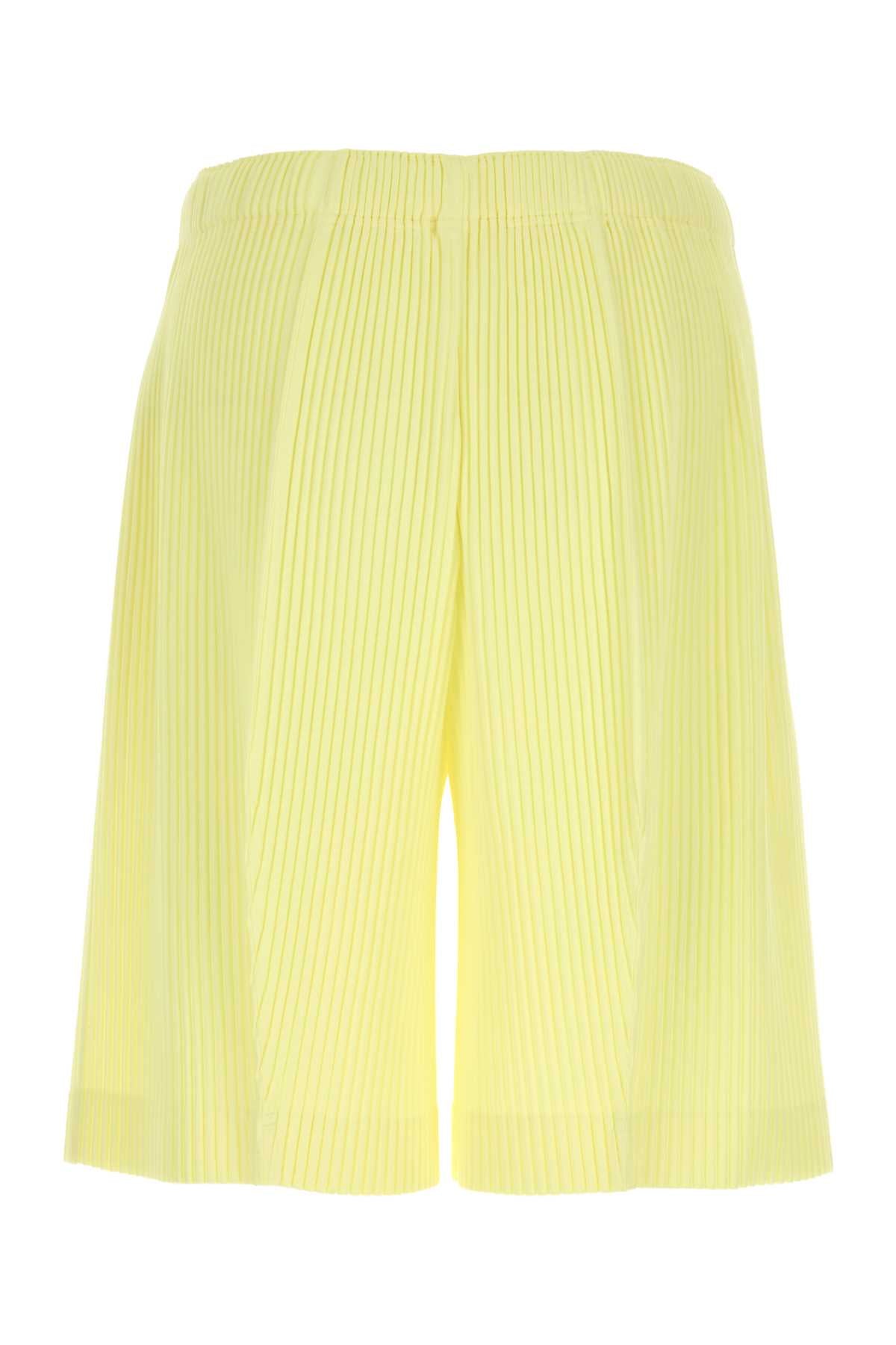 Homme Plisse' Issey Miyake Men Yellow Polyester Bermuda Shorts HOMME PLISSE ISSEY MIYAKE