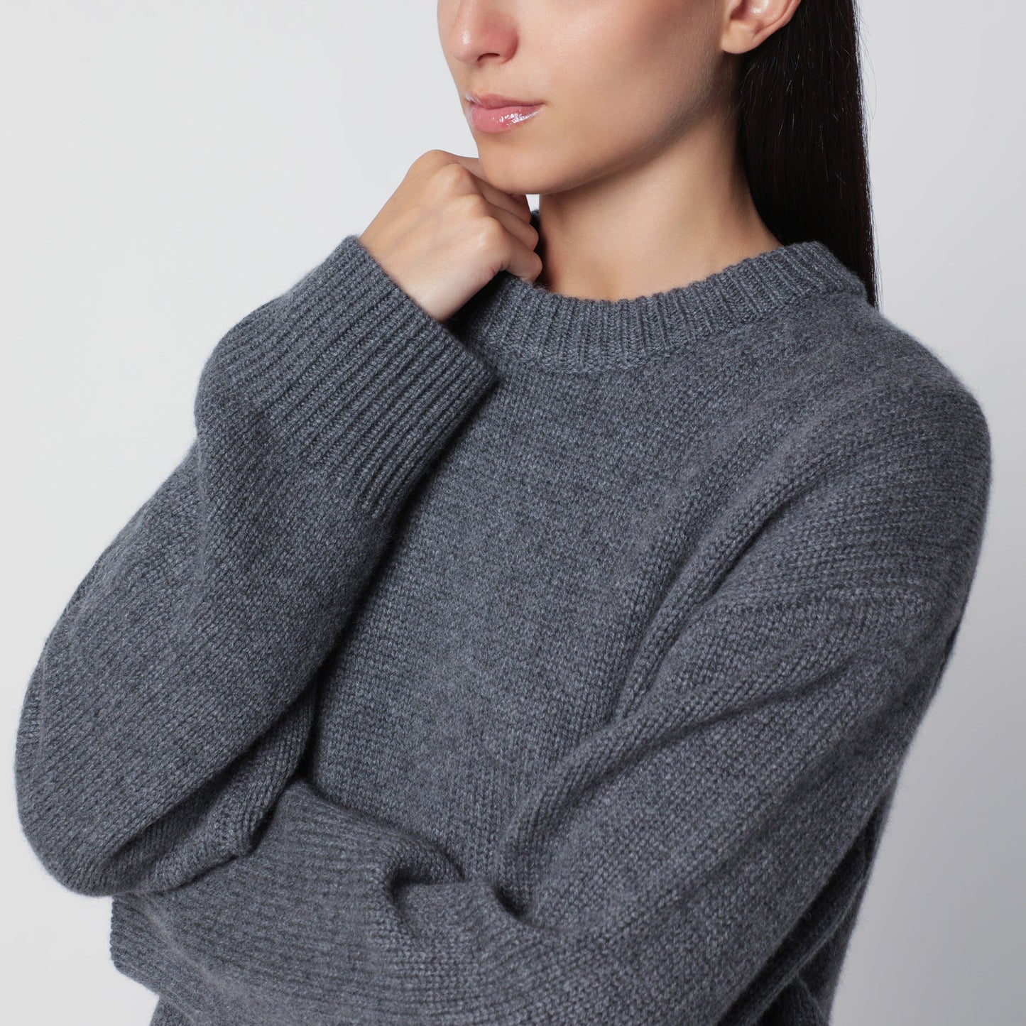 Lisa Yang Noor Crewneck Sweater In Graphite Cashmere Women LISA YANG
