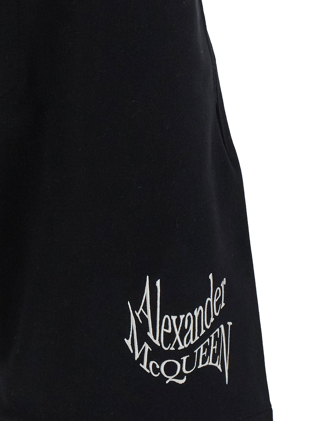 Alexander Mcqueen Men Black Shorts With Contrasting Logo Lettering Print In Cotton Man ALEXANDER MCQUEEN