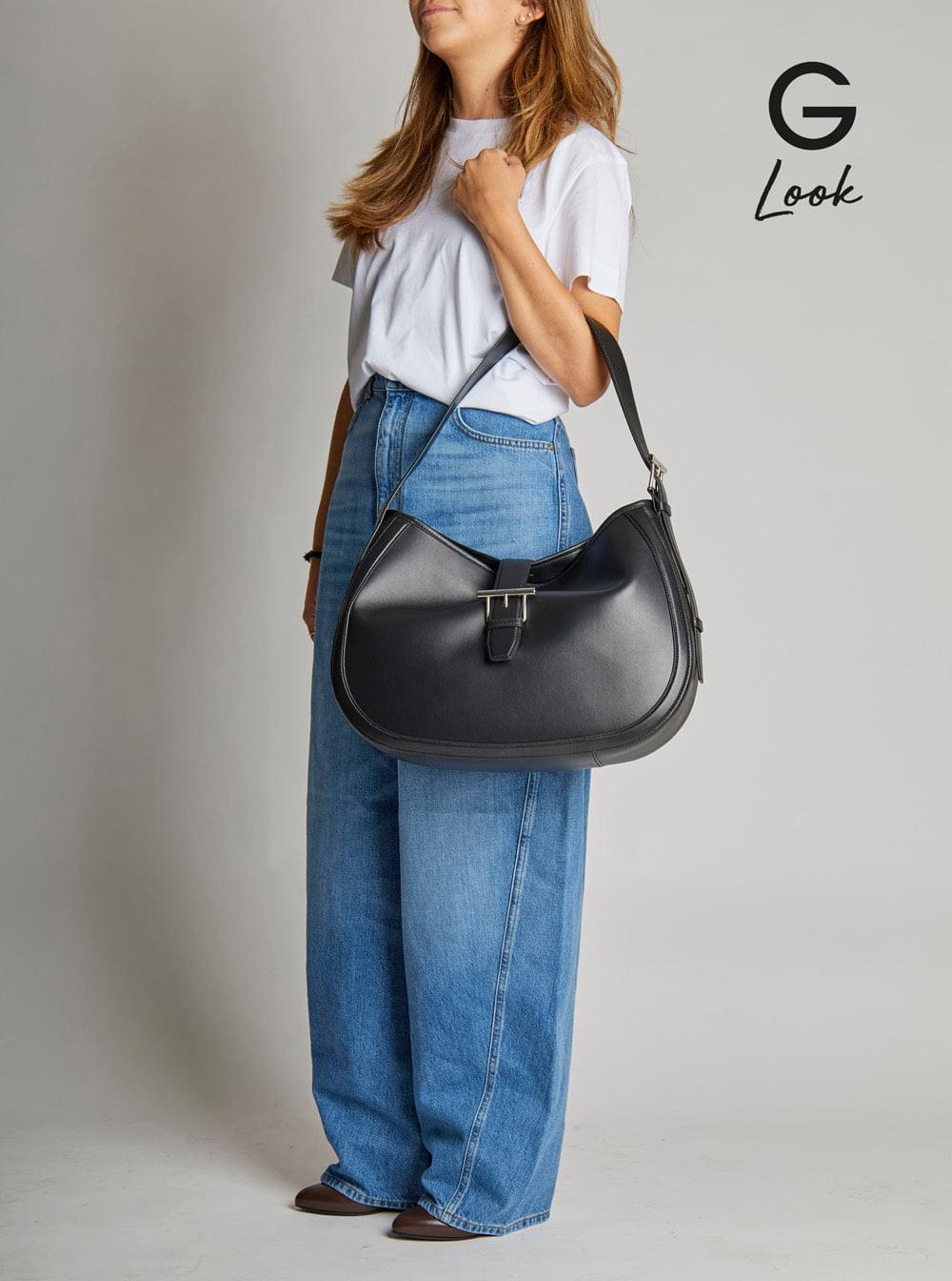 Alexander Mcqueen Women Black Shoulder Bag With Adjustable Shoulder Strap And T Buckle Closure On The Front In Leather Woman ALEXANDER MCQUEEN