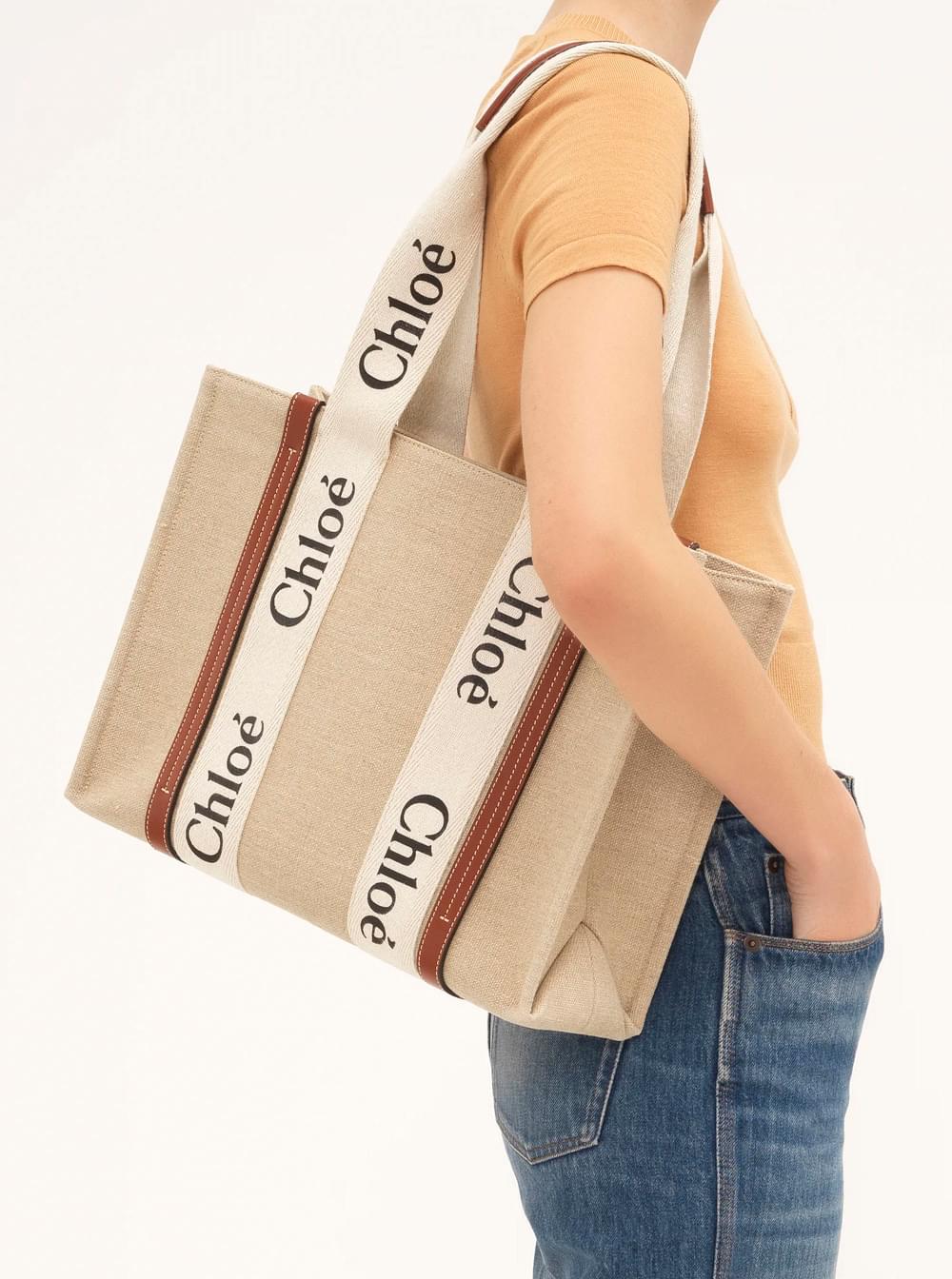 Chloé Women Handbag 'Woody' Medium With Logo Lettering On The Front In Beige Linen For Women CHLOE