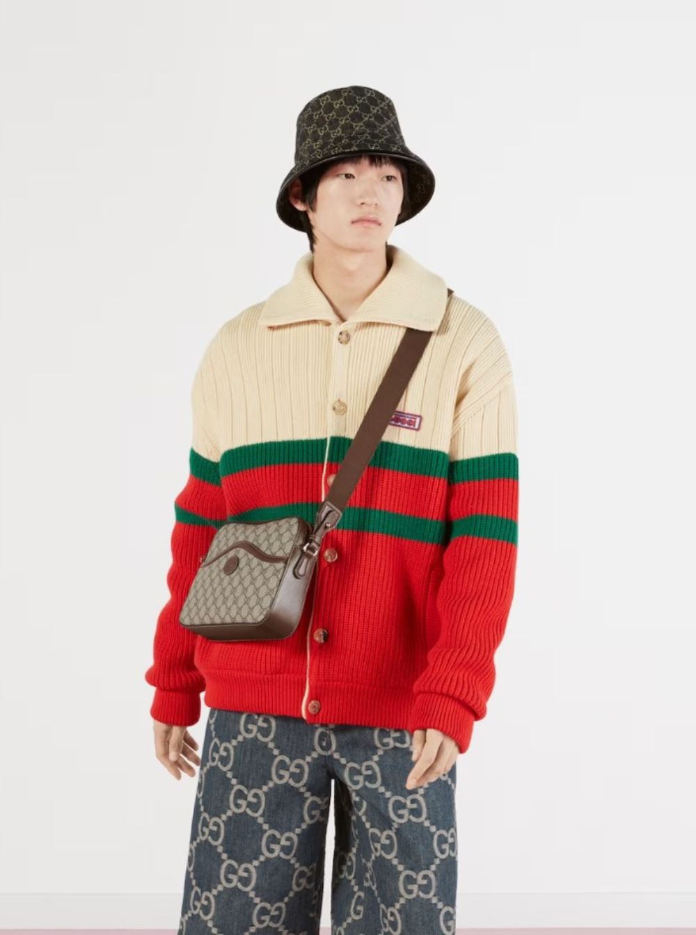Gucci Men Beige Crossbody Bag With Adjustable Shoulder Strap And Logo Patch On The Front In Gg Canvas Man GUCCI