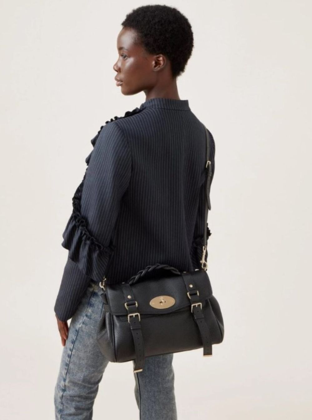 Mulberry Women 'Alexa' Black Handbag With Adjustable And Removable Shoulder Strap And Magnetic Closure In Granied Leather Woman MULBERRY