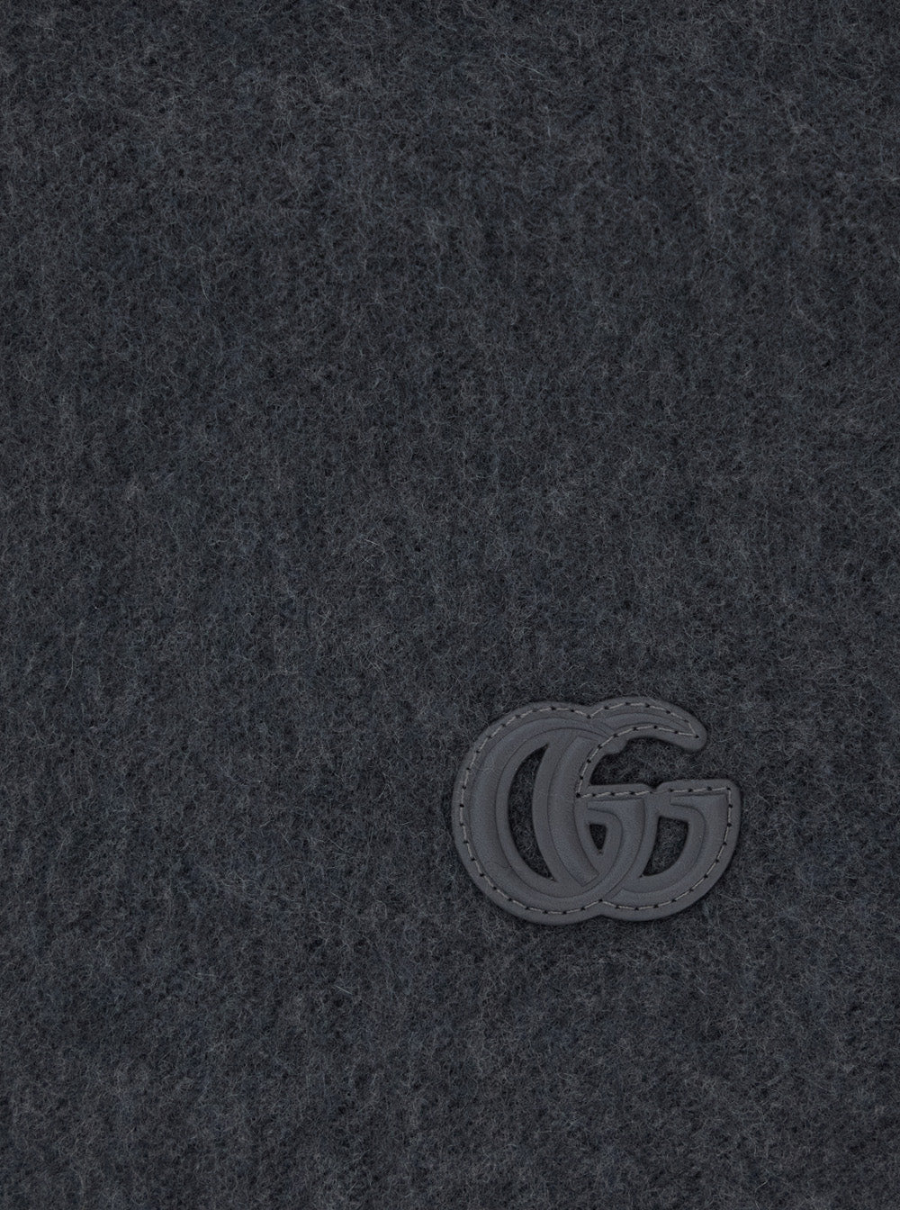 Gucci Men Grey Scarf With Gg Patch On The Front And Fringed Hem In Cashmere Man GUCCI