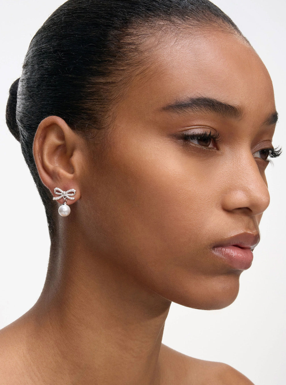 Self-Portrait Women Silver Colored Earings With Bow Silhouette And Pearl Embellishment In Copper Woman SELF-PORTRAIT