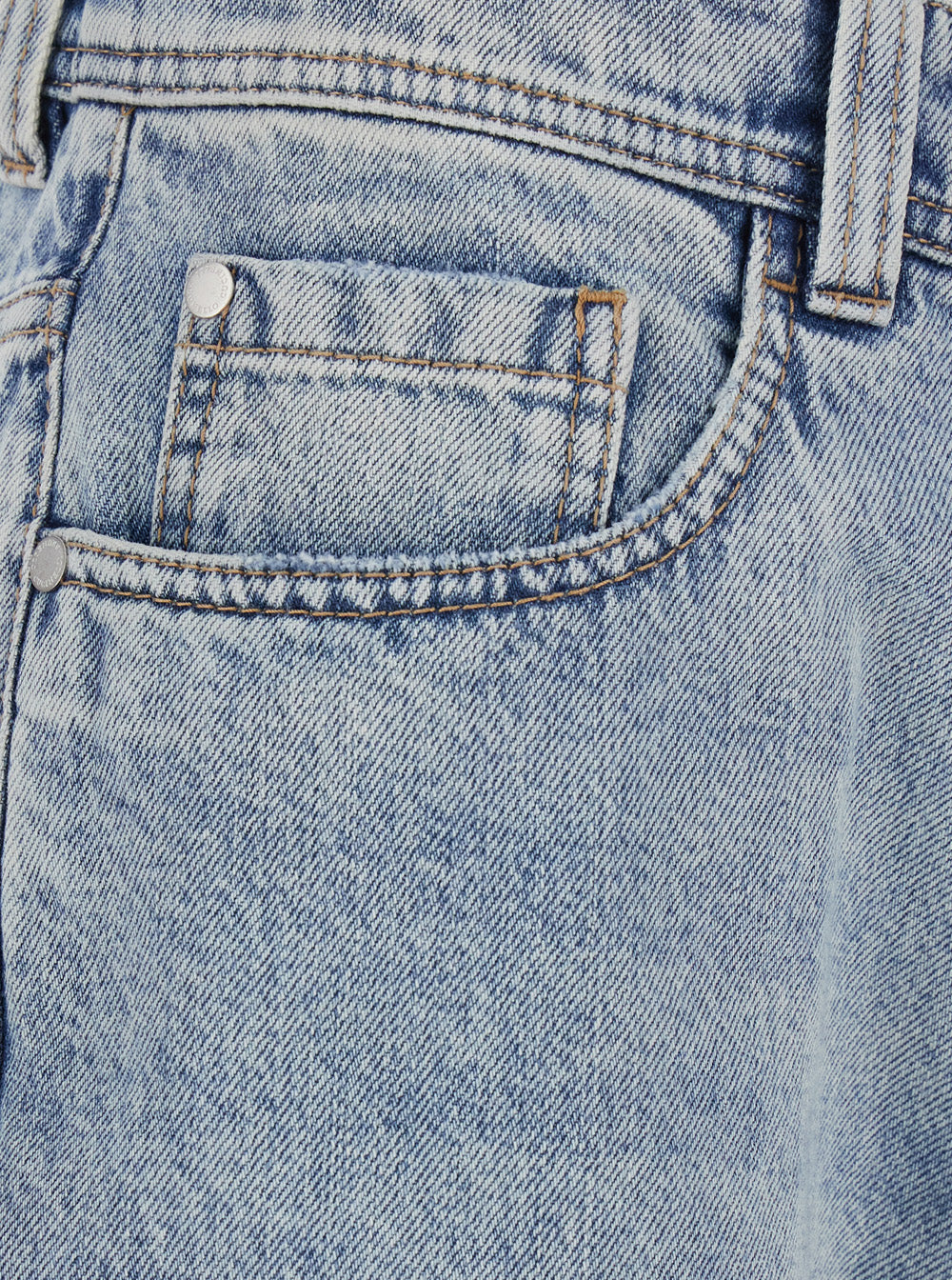 Brunello Cucinelli Women Light Blue Jeans With Logo Patch On The Back And Contrasting Stitching In Denim For Women BRUNELLO CUCINELLI