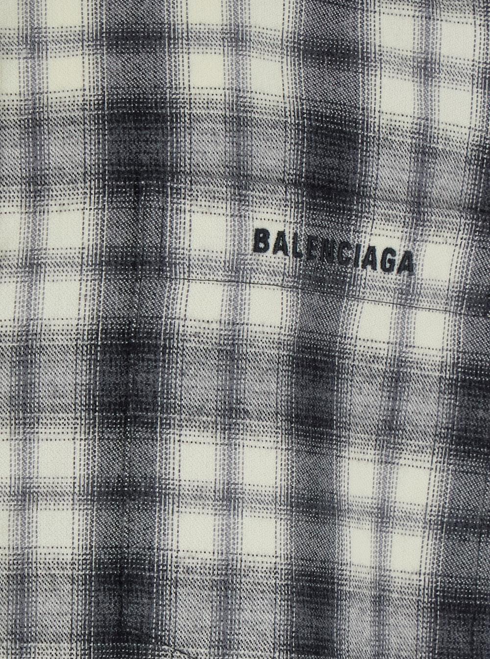 Balenciaga Men Black And White Shirt With All-Over Stripe Motif In Cotton Flannel For Men BALENCIAGA