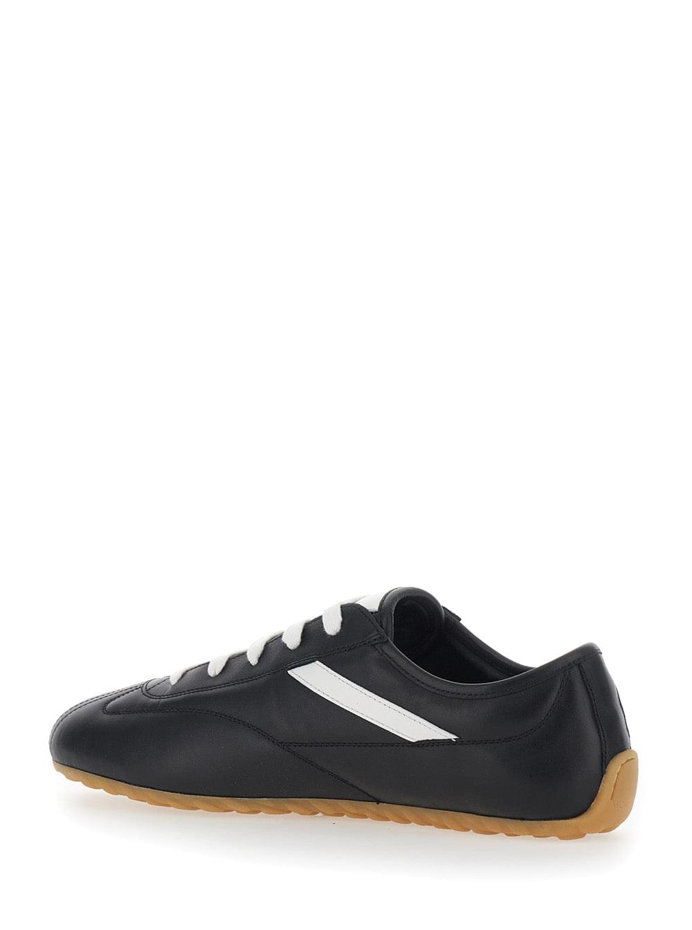 Alexander Mcqueen Men Black Sneakers With Contrasting Details And Logo Lettering On The Side In Leather For Men ALEXANDER MCQUEEN