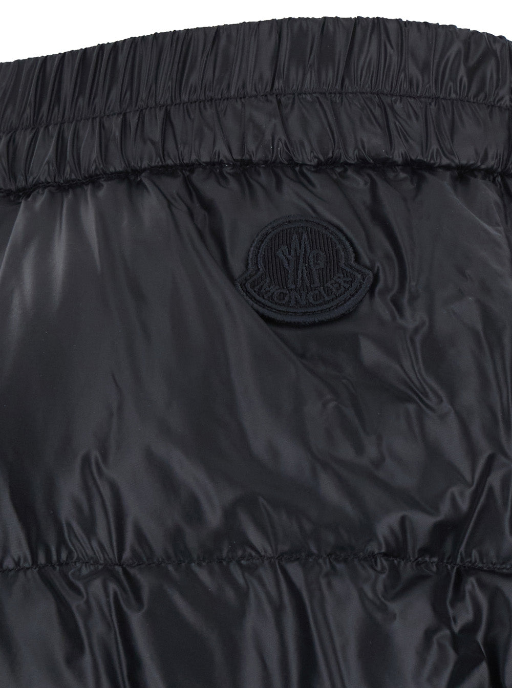Moncler Women Black Skirt With Elasticated Waist And Tonal Logo Patch On The Back In Tech Fabric For Women MONCLER