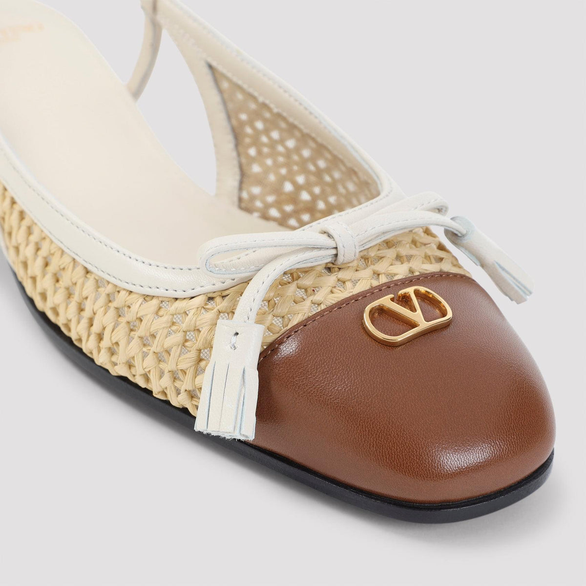 Valentino Garavani Ballerina Women VALENTINO GARAVANI