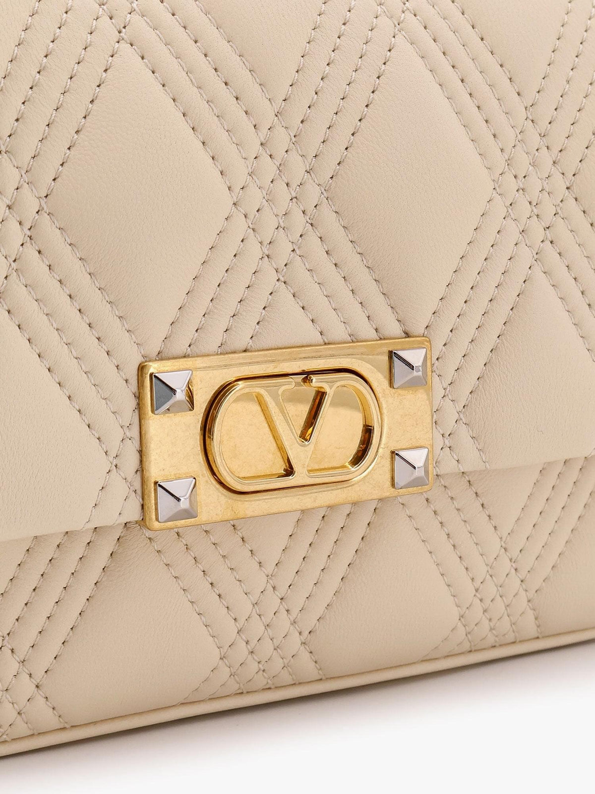 Valentino Garavani Women Valentino Garavani Quiltie 67 Leather Medium Shoulder Bag With Chain VALENTINO GARAVANI