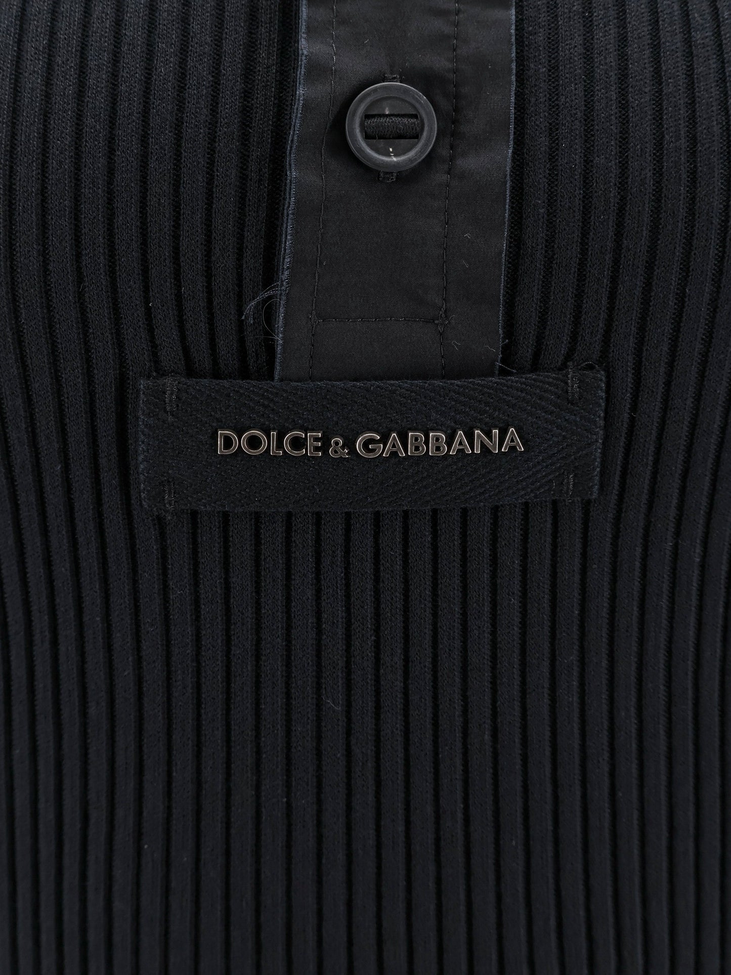 Dolce & Gabbana Men Ribbed Cotton Sweater With Metal Logo On The Front DOLCE & GABBANA