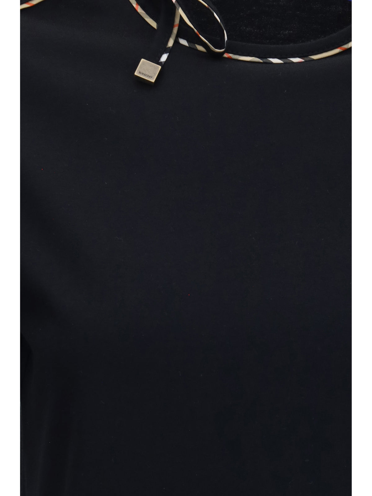 Burberry Women T-Shirt With Cut-Out Detail BURBERRY