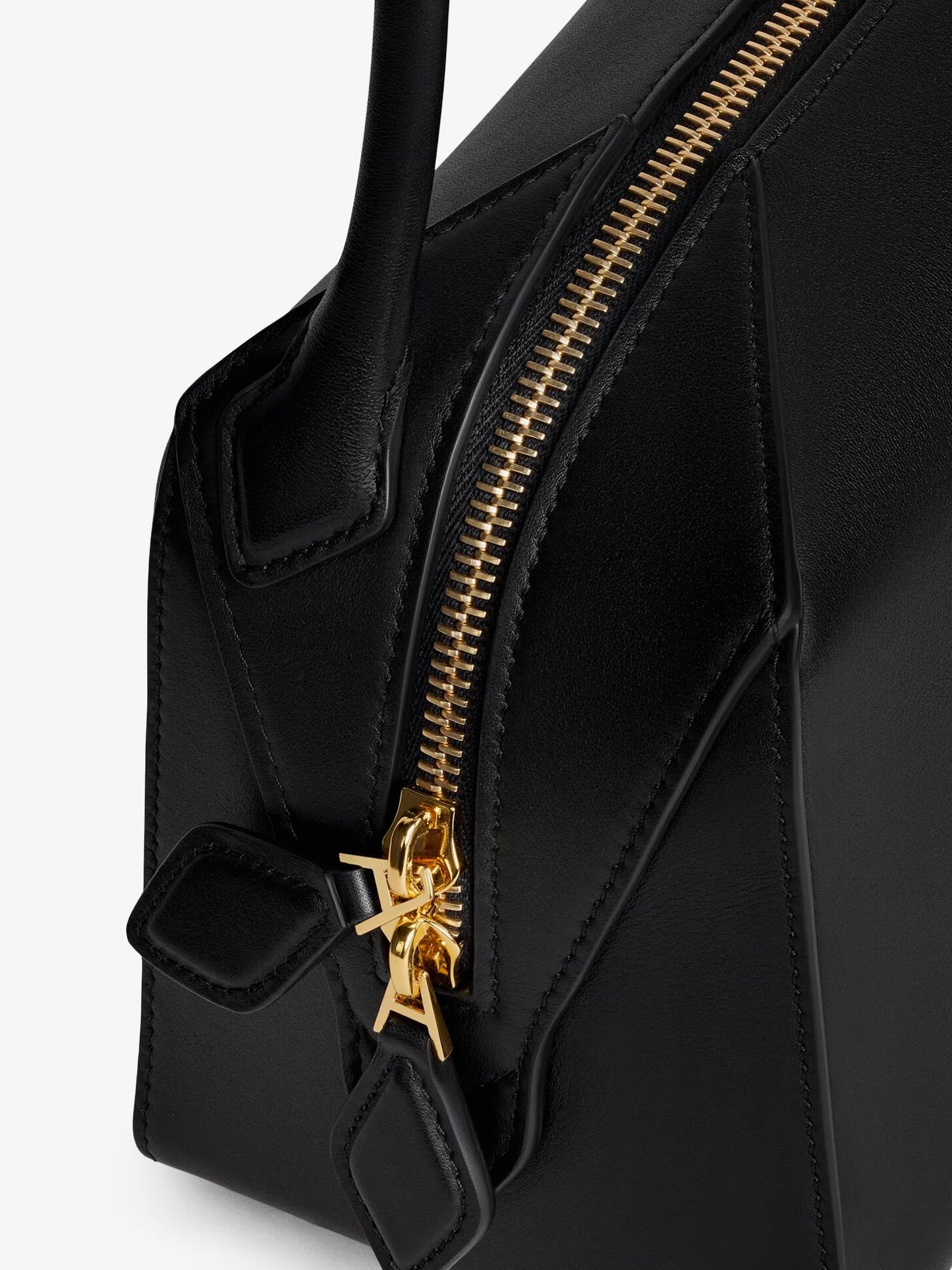 Alaia Women Le Teckel Leather Shoulder Bag ALAIA