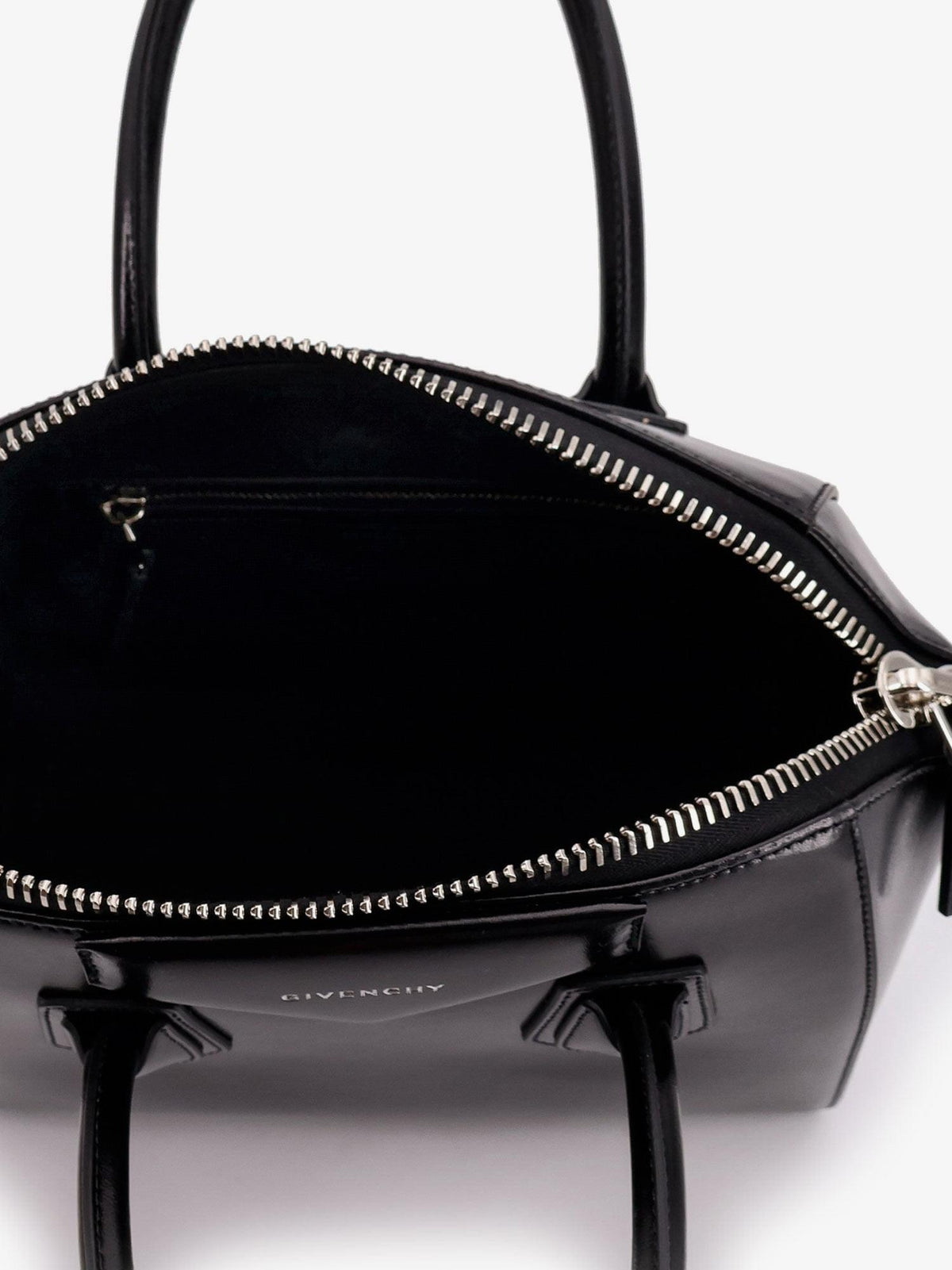 Givenchy Women Antigona Leather Shoulder Bag GIVENCHY