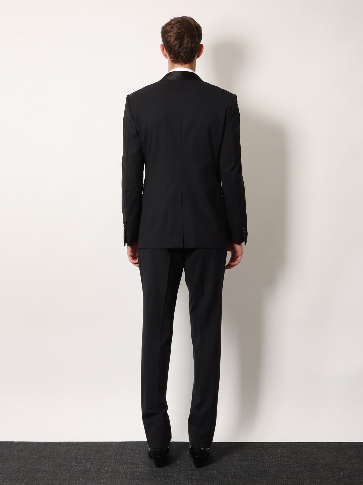 Tom Ford Men Stretch Virgin Wool Tuxedo With Satin Profiles TOM FORD