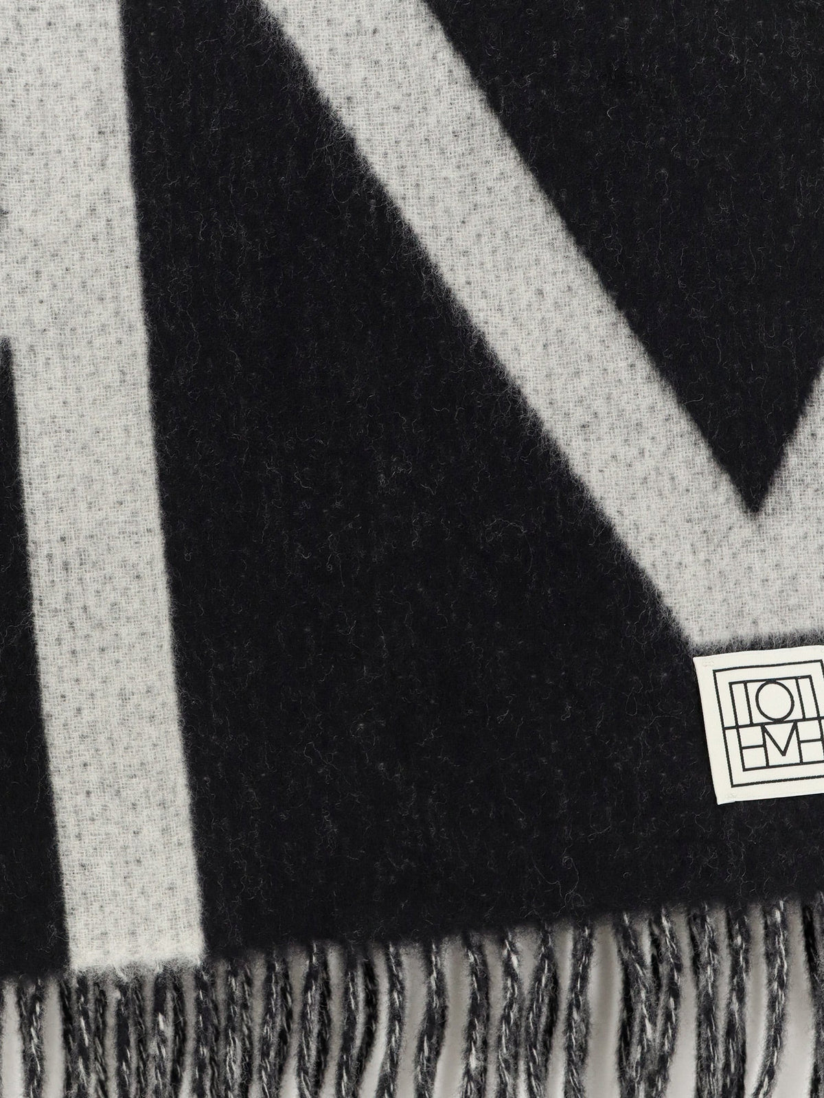 Toteme Women Monogram Wool Scarf TOTEME