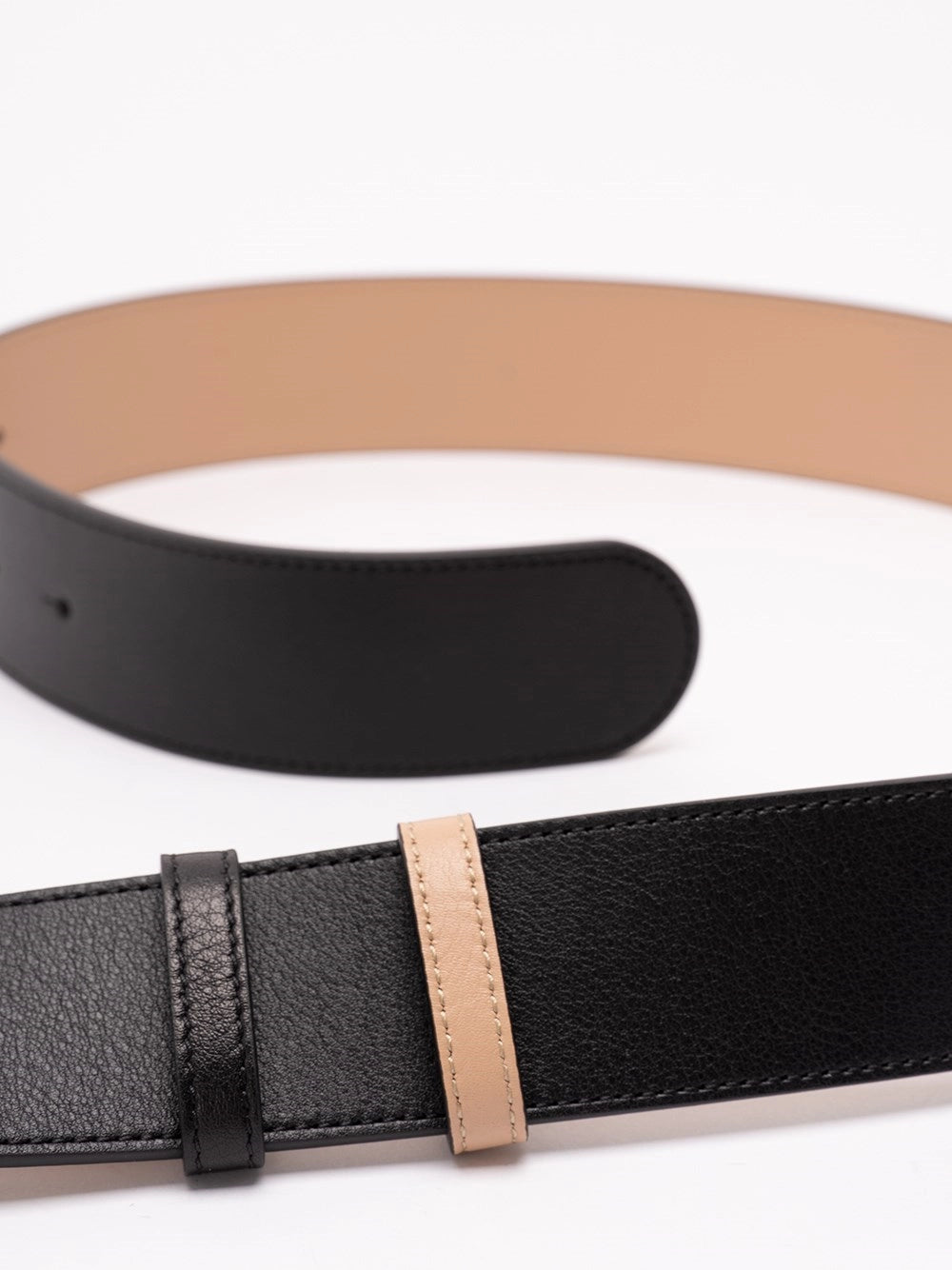 Valentino Garavani Women Reversible Vlogo Signature Belt In Glossy Calfskin 40 Mm VALENTINO GARAVANI