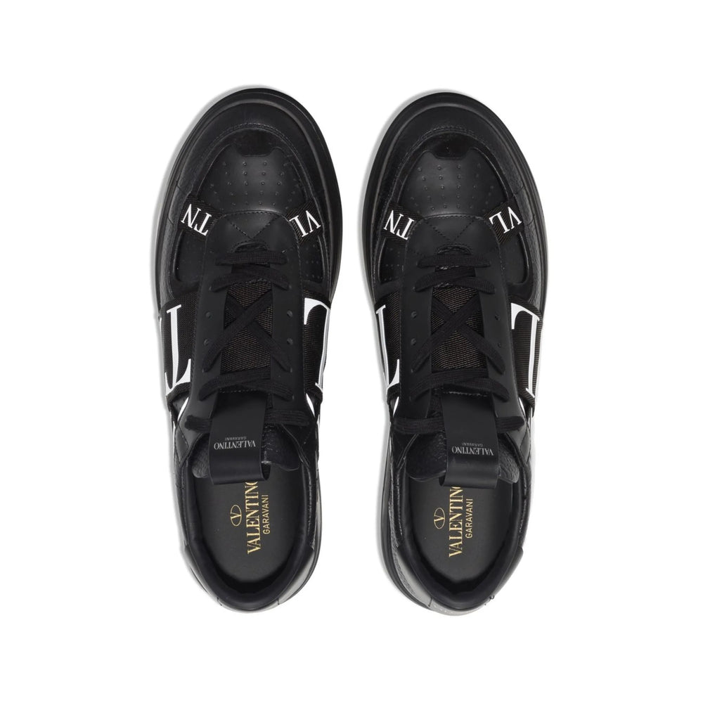 Valentino Garavani Black Trainers - Low-Tops Men VALENTINO GARAVANI