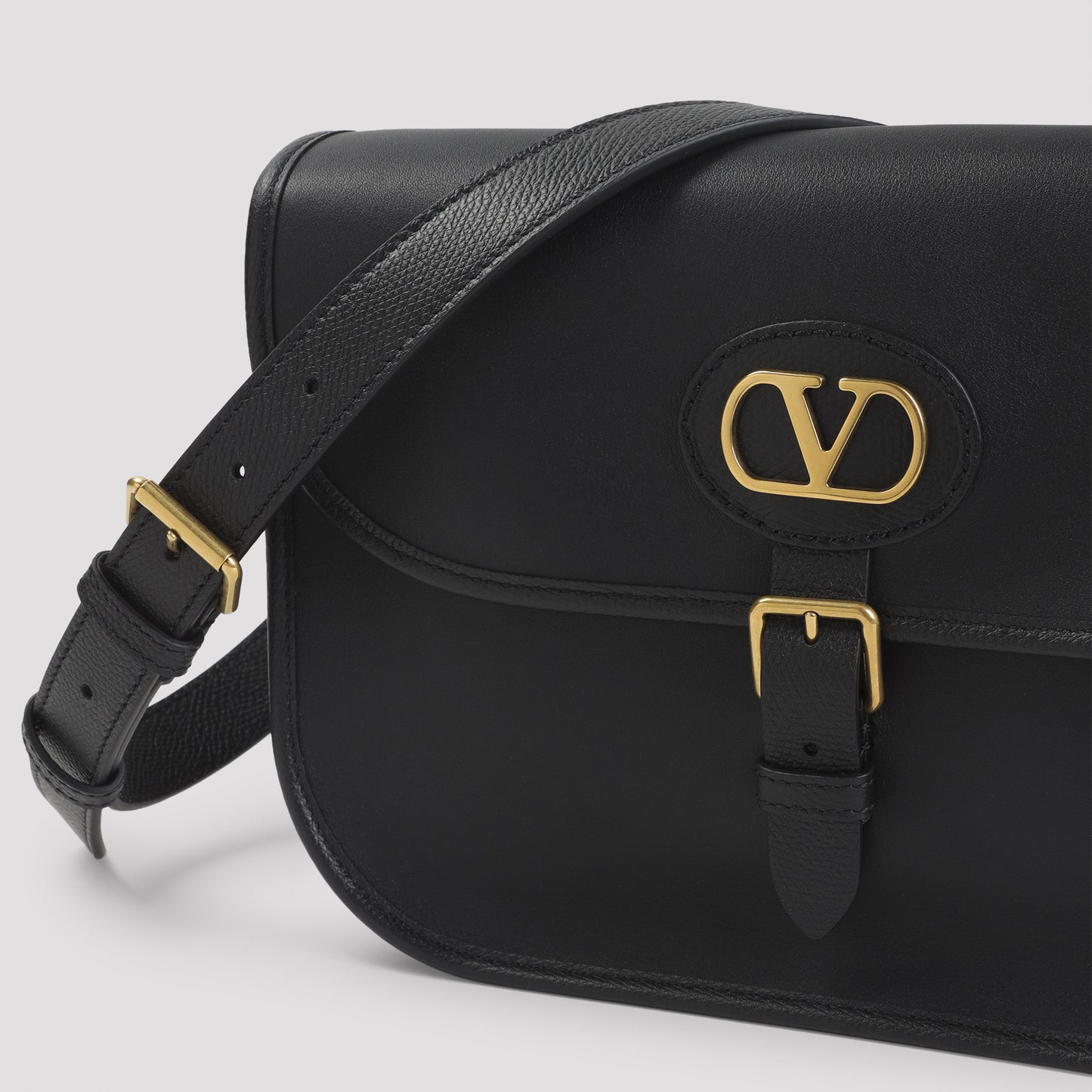 Valentino Garavani Leather Shoulder Bag Unisex