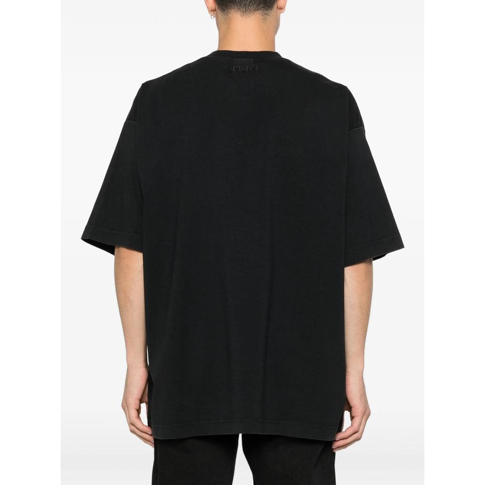 Vetements Black T-Shirts & Vests - T-Shirts Men VETEMENTS