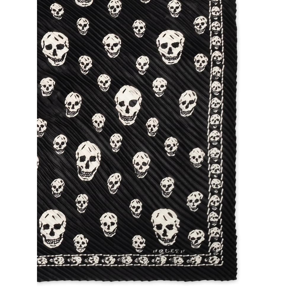 Alexander Mcqueen Black Scarves Women ALEXANDER MCQUEEN