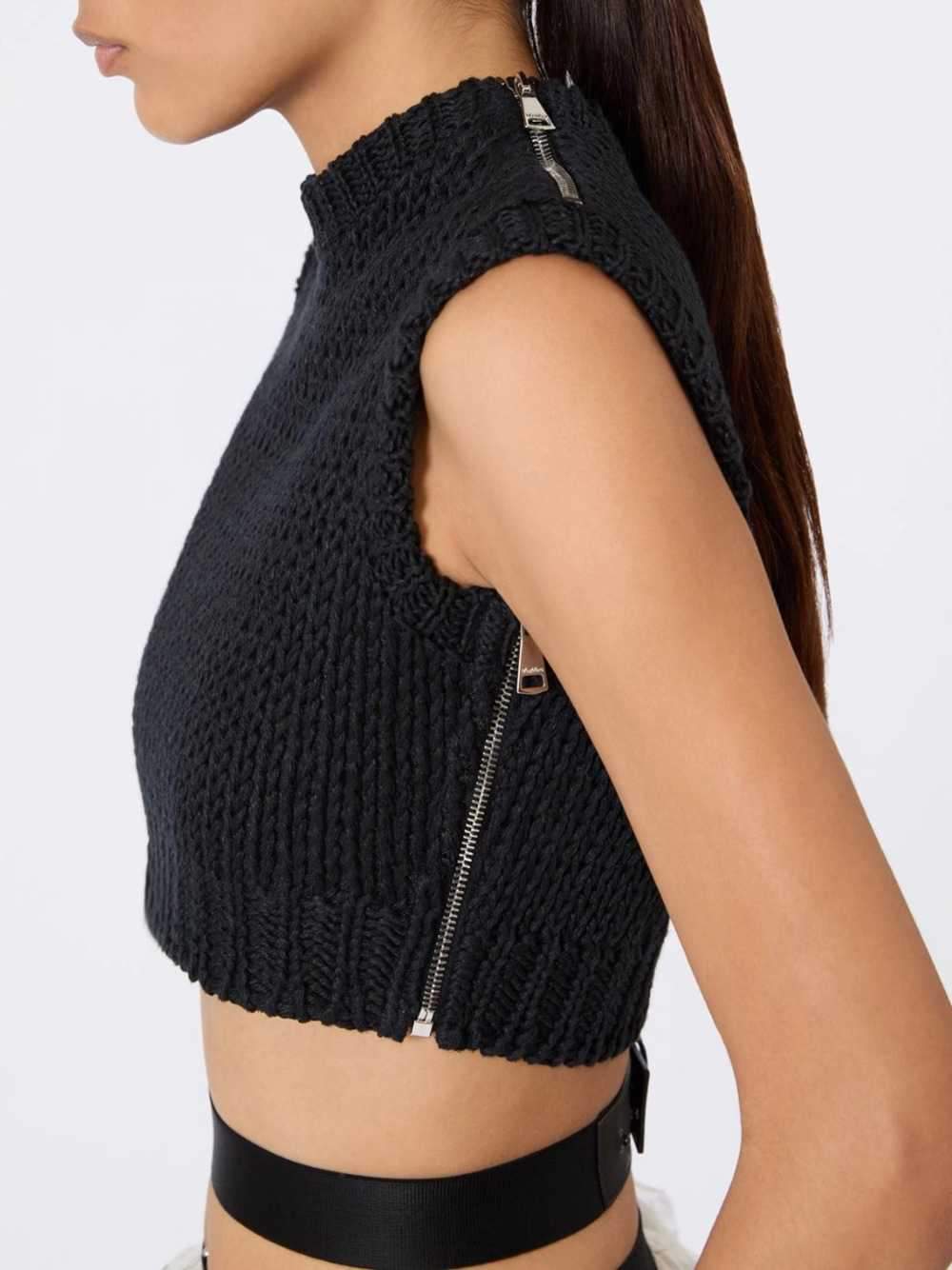 Max Mara Women Sleeveless Crop Sweater In Plain Cotton - Black MAX MARA