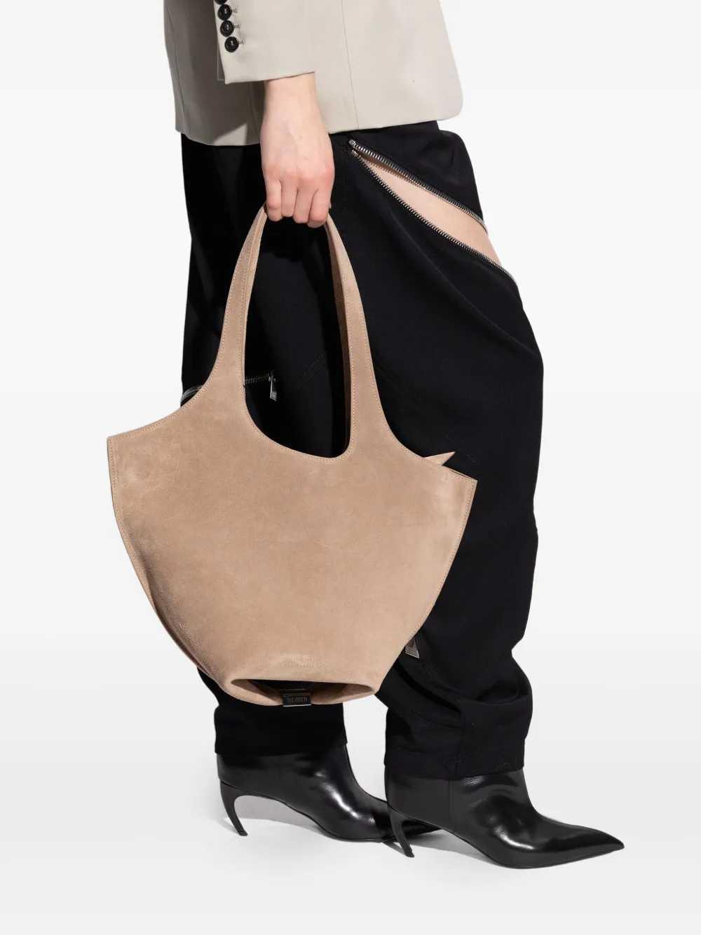 The Attico Women La Scoop Shoulder Bag THE ATTICO