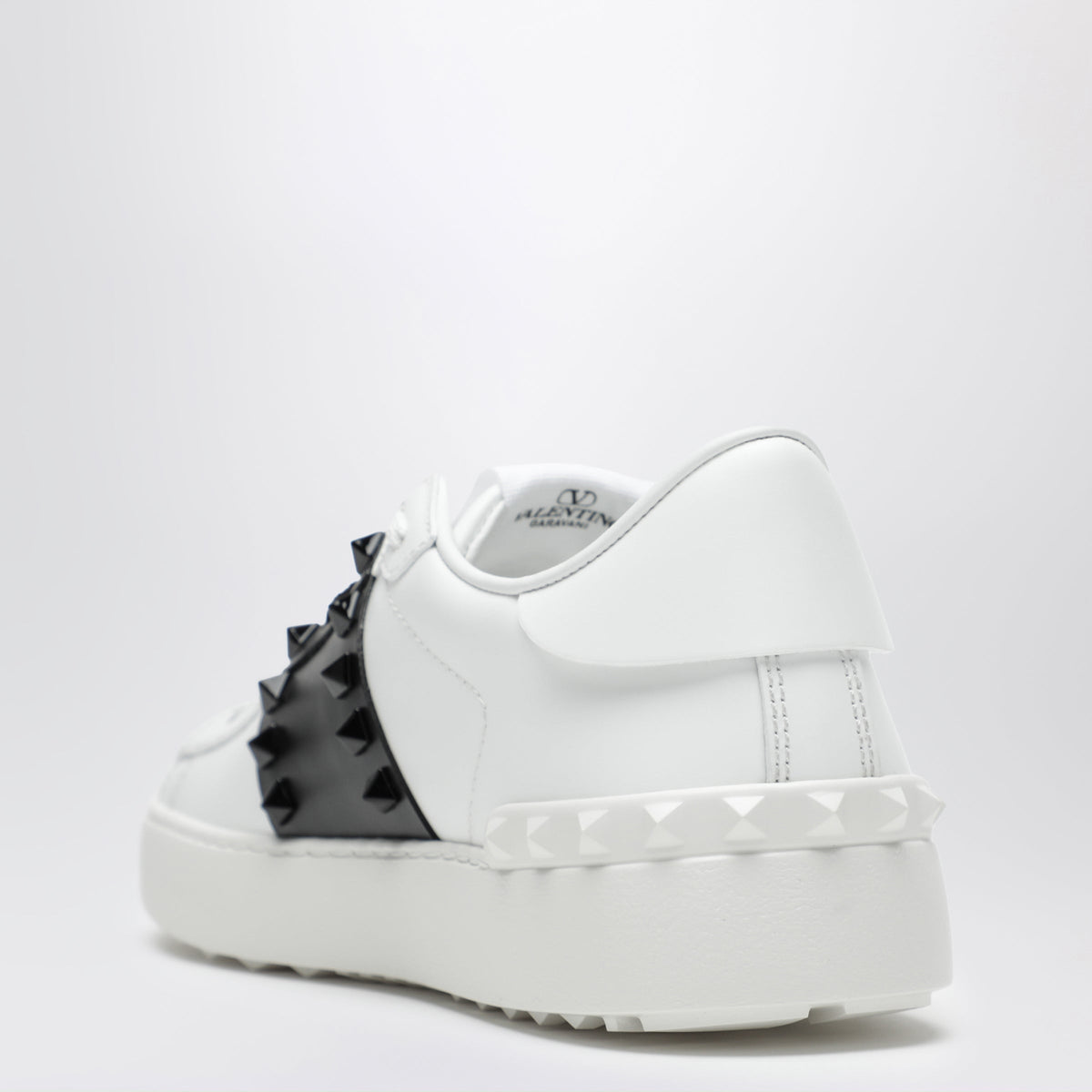 Valentino Garavani Rockstud Untitled White/Black Sneaker Women VALENTINO GARAVANI